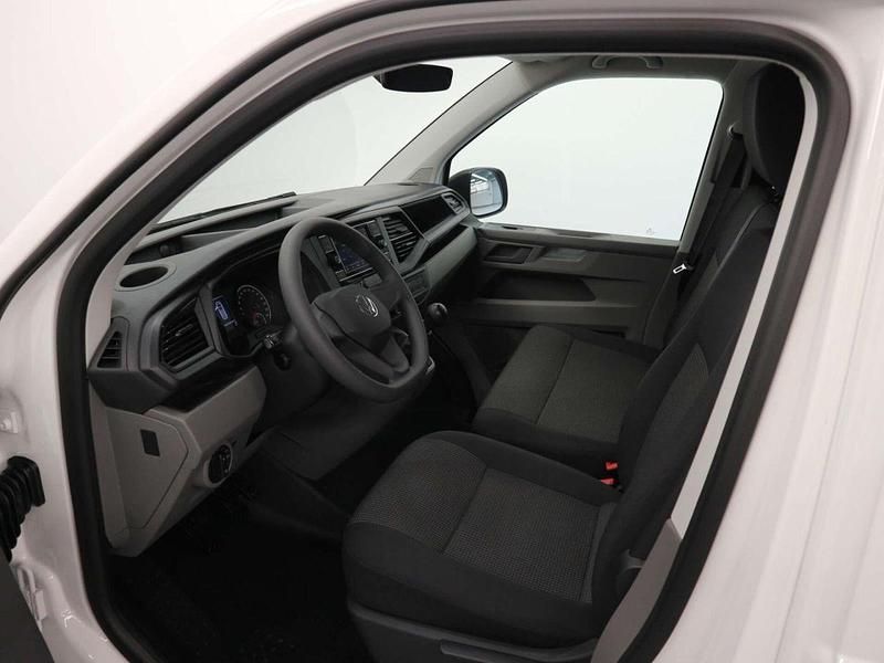 Gebraucht VW Transporter 150 PS (110 kW) 2023 Candyweiß Van