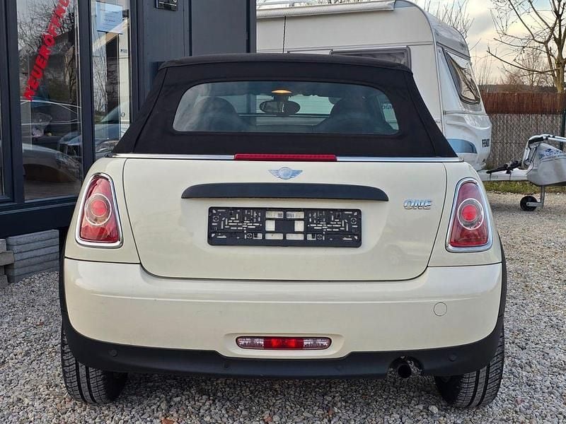 Gebraucht Mini One Cabriolet Chili 98 PS (72 kW) 2013 Weiß Cabrio