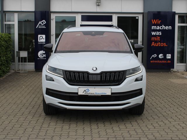 Weiss Gebraucht 2021 Skoda Kodiaq SportLine SUV | 31.850 € (Fairer Preis) - Bild 1/4