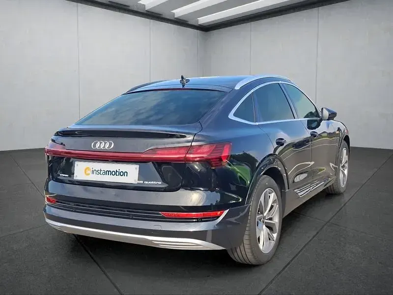 Gebraucht Audi e-tron Sportback 300 kW (408 PS) 2023 Schwarz SUV