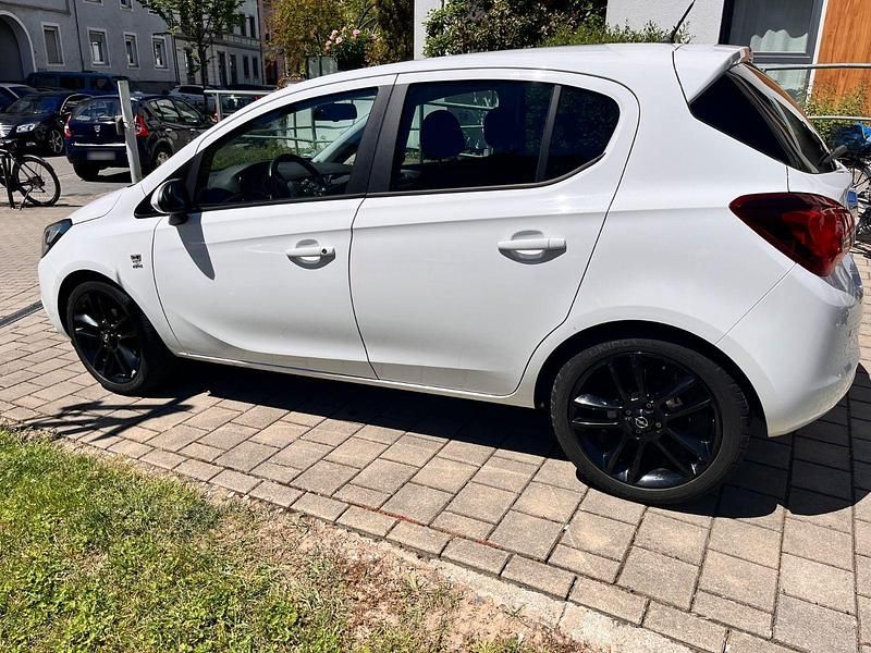 Second-hand Opel Corsa Active 90 CP (66 kW) 2017 Alb Hatchback