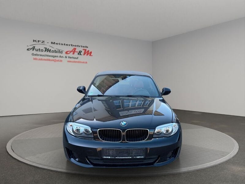 Schwarz Gebraucht 2011 BMW 118 Cabriolet Comfort Edition Cabrio | 6.799 € (Guter Preis) - Bild 1/4