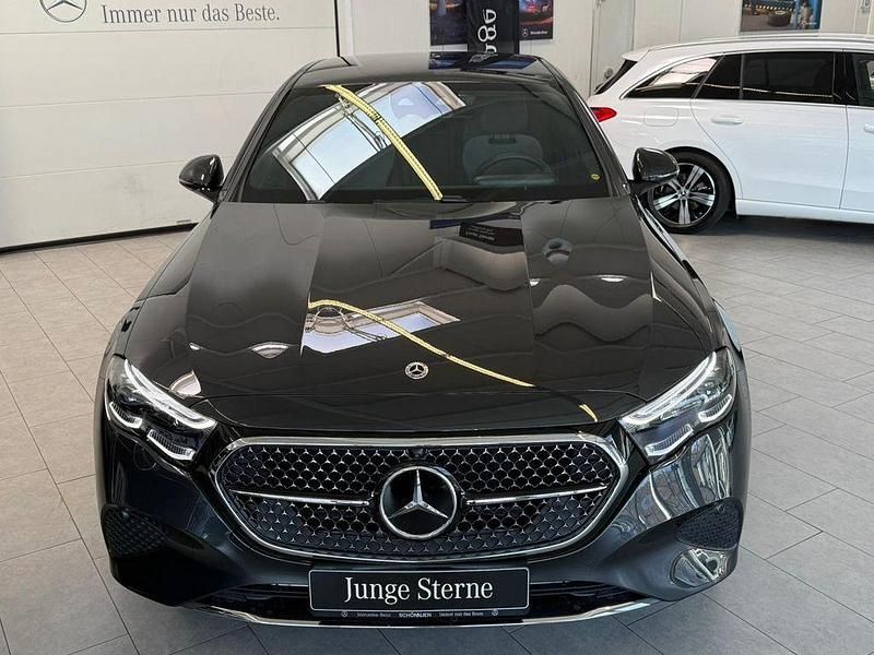 Gebraucht Mercedes E220 Advanced Plus 197 PS (144 kW) 2025 Grau Limousine