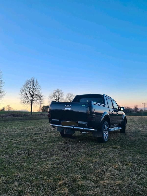 Gebraucht Ford Ranger Wildtrack 156 PS (114 kW) 2011 Schwarz Pickup