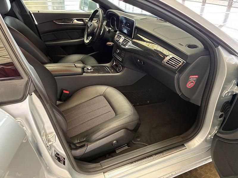 Gebraucht Mercedes CLS350 258 PS (189 kW) 2015 Silber Coupé