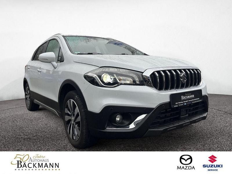 Weiß Gebraucht 2021 Suzuki SX4 S-Cross Comfort+ Limousine | 21.450 € (Guter Preis) - Bild 1/3