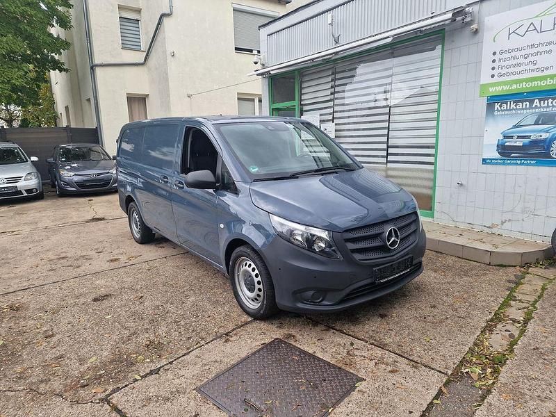 Amazon dunkelgrau Gebraucht 2020 Mercedes Vito Van / Kleinbus | 14.989 € (Superpreis) - Bild 1/4