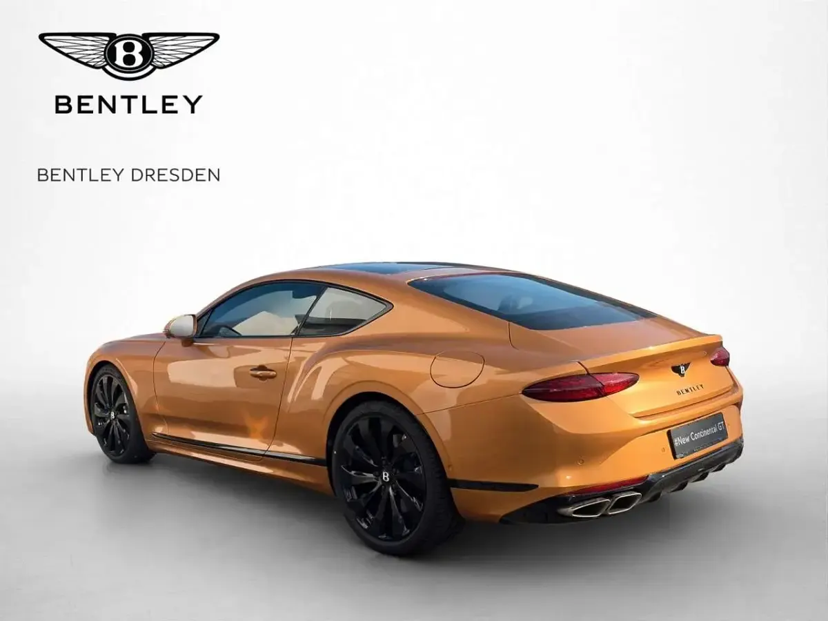 Gebraucht Bentley Continental 680 PS (500 kW) 2026 Sunburst gold Coupé
