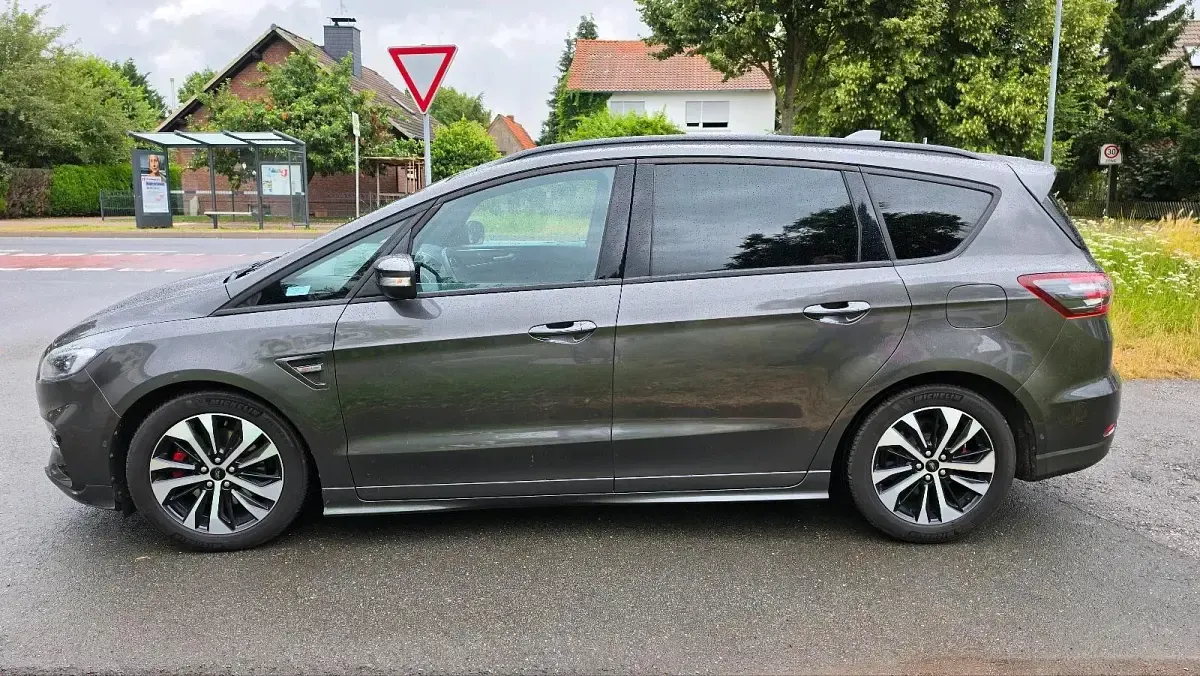 Gebraucht Ford S-MAX ST-Line 150 PS (110 kW) 2021 Van / Kleinbus