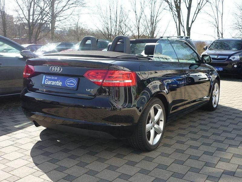 Gebraucht Audi A3 Cabriolet S-Line 105 PS (77 kW) 2010 Schwarz Cabrio