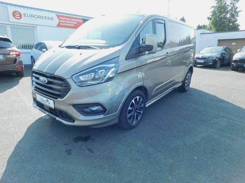 Gebraucht Ford Transit Custom Sport 185 PS (136 kW) 2022 Diffused silver Van