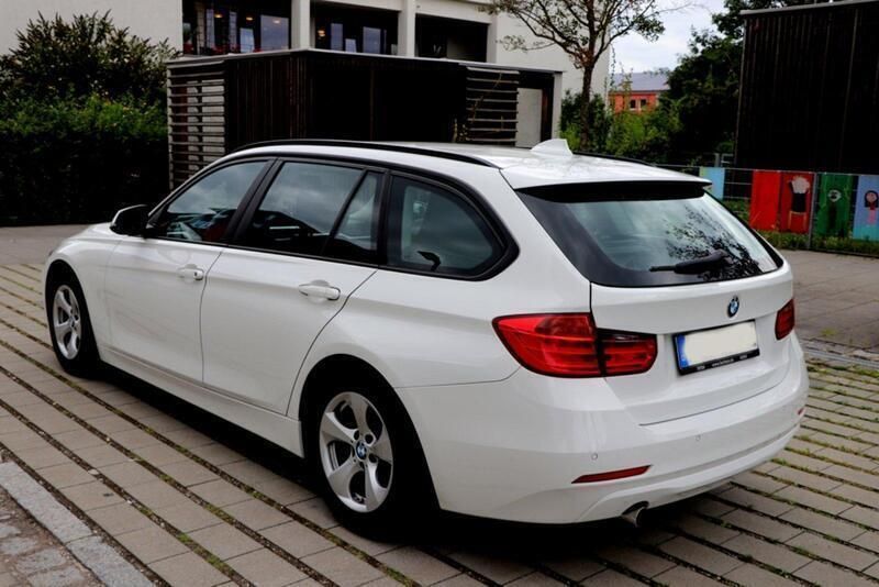 Weiß Gebraucht 2014 BMW 320 Cabriolet Luxury Line Cabrio | 8.900 € - Bild 1/4