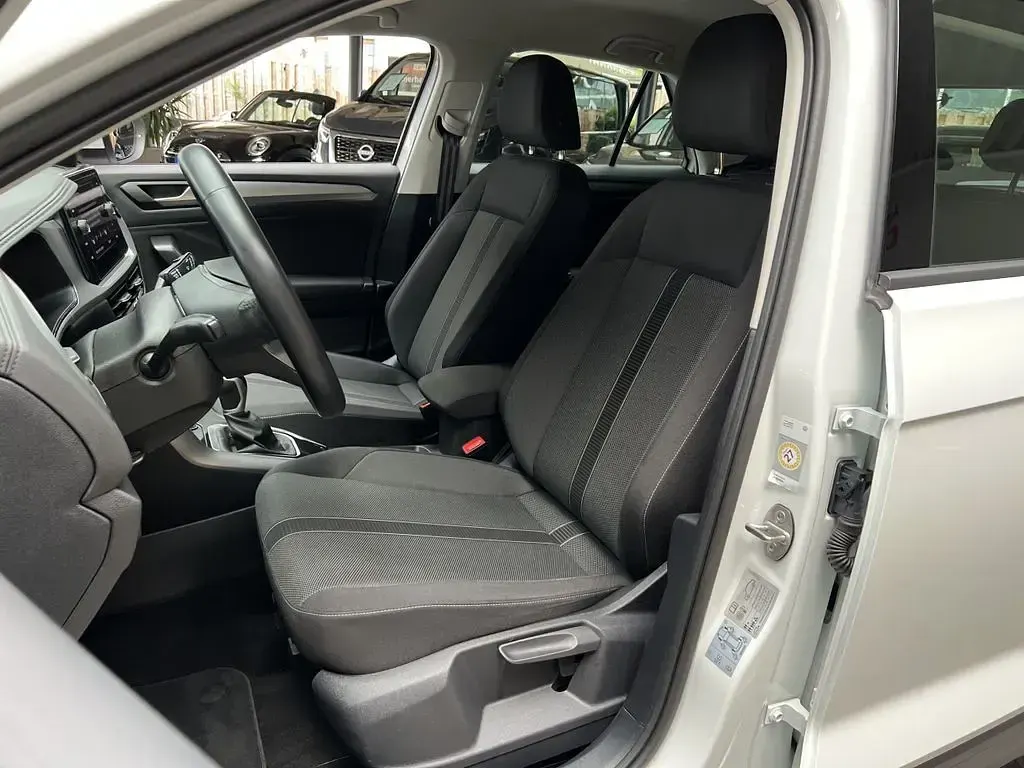 Gebraucht VW T-Roc IQ Drive 150 PS (110 kW) 2023 Weiß SUV