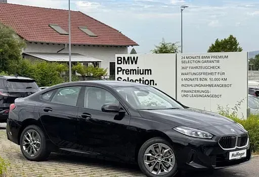 Neu BMW 216 Efficient Dynamics 122 PS (89 kW) 2026 Schwarz Coupé