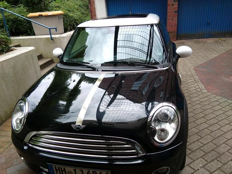Schwarz Gebraucht 2009 Mini Cooper Coupé Coupé | 5.950 € (Etwas zu teuer) - Bild 1/4