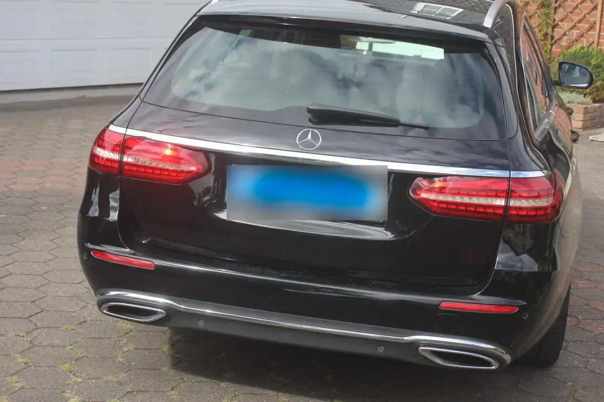 Gebraucht Mercedes 200 160 PS (117 kW) 2020 Schwarz Kombi