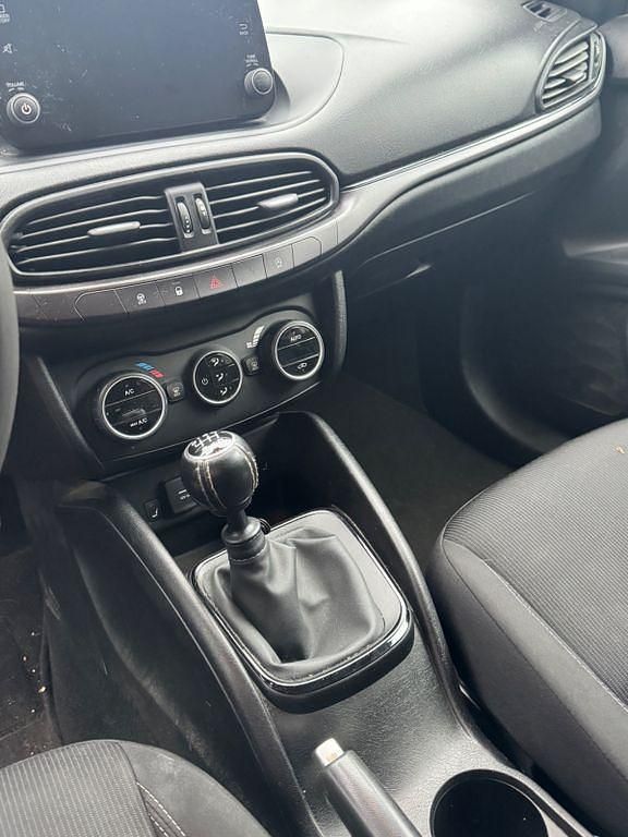 Gebraucht Fiat Tipo S 120 PS (88 kW) 2019 Grau Limousine