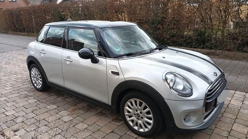 Gebraucht Mini Cooper 136 PS (100 kW) 2015 Silber Kleinwagen
