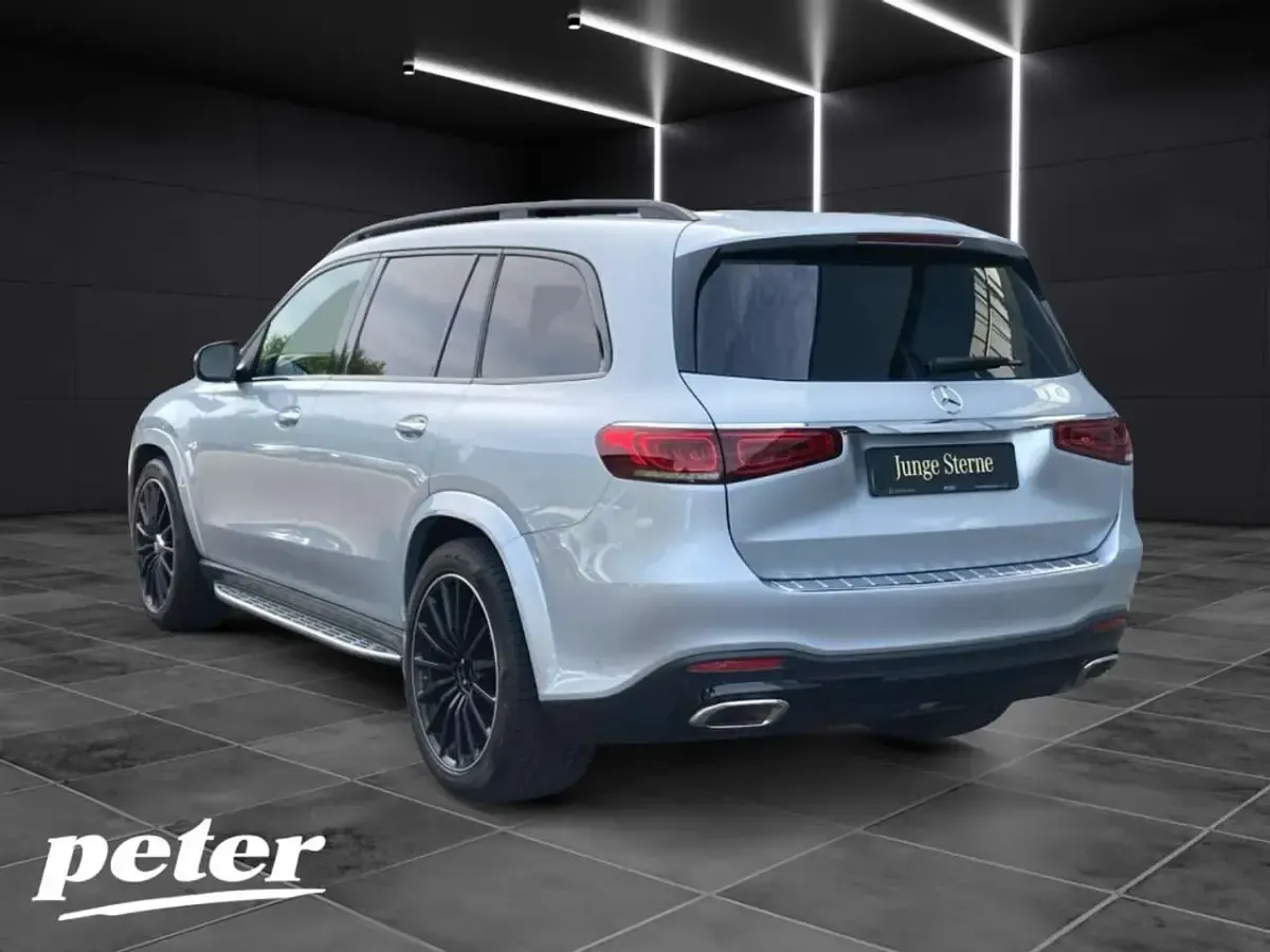 Gebraucht Mercedes GLS580 AMG 490 PS (360 kW) 2022 Metalliclack hightechsilber SUV