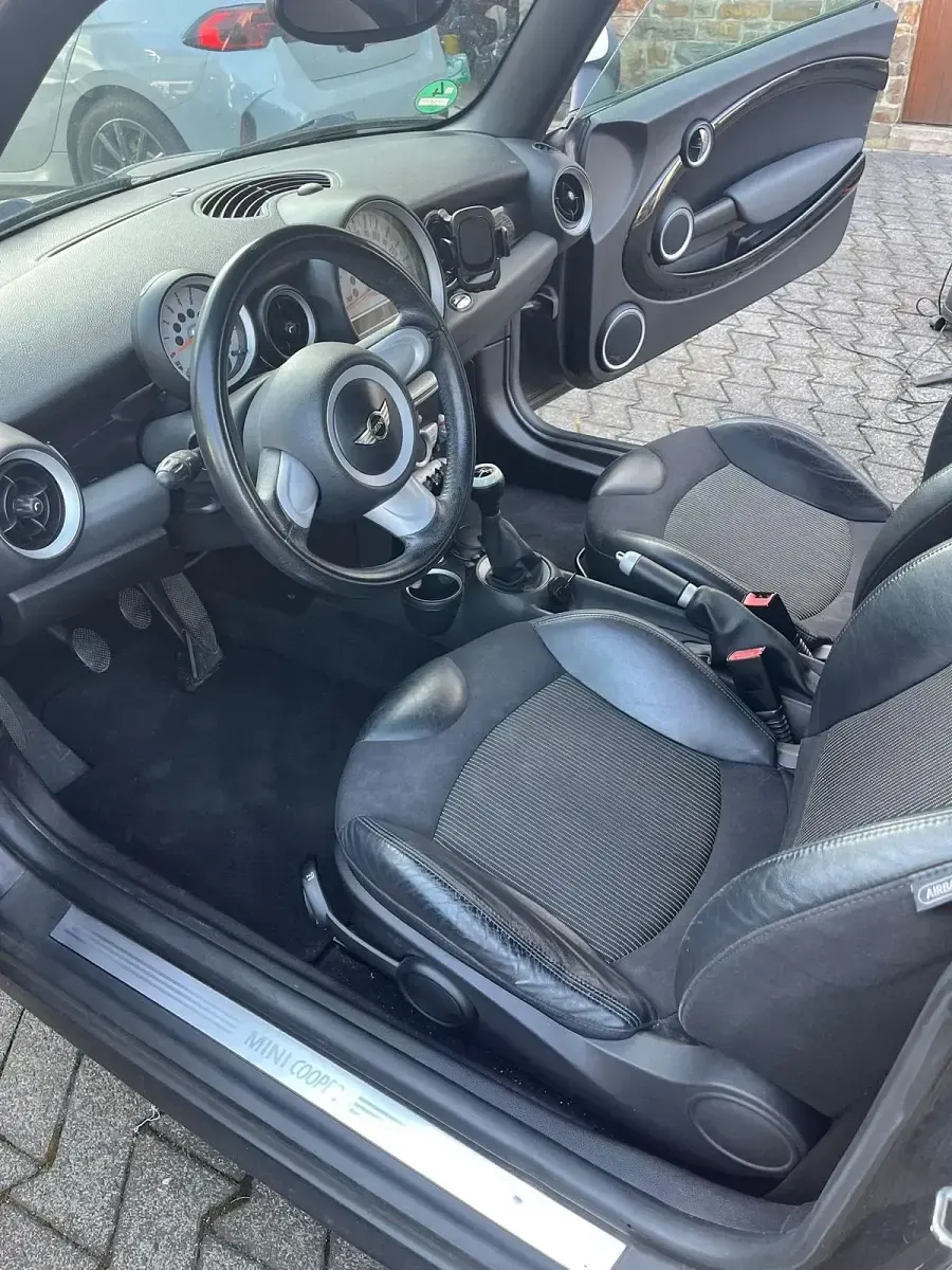 Gebraucht Mini Cooper 120 PS (88 kW) 2007 Schwarz Kleinwagen