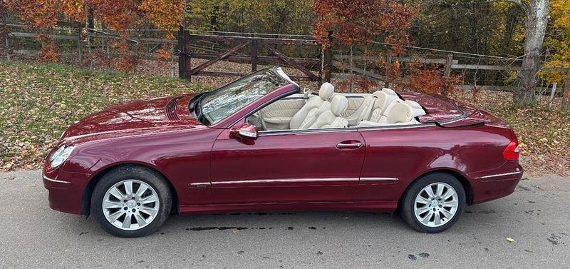 Gebraucht Mercedes CLK200 Elegance 163 PS (119 kW) 2006 Rot Cabrio
