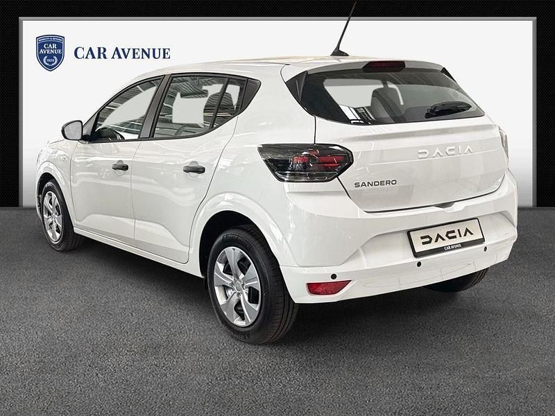 Neu Dacia Sandero 67 PS (49 kW) 2026 Weiß Limousine