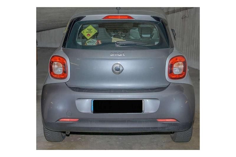 Gebraucht Smart ForFour Passion 71 PS (52 kW) 2018 Grau Kleinwagen