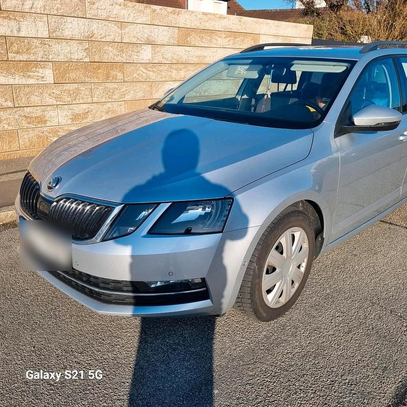 Second-hand Skoda Octavia 116 CP (85 kW) 2017 Argintiu Break