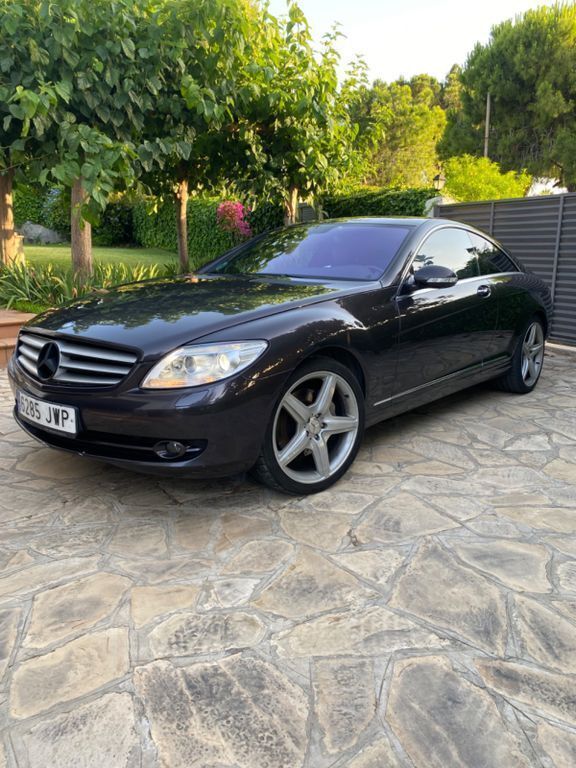 Braun Gebraucht 2007 Mercedes CL500 Coupé | 26.300 € (Teuer) - Bild 1/4
