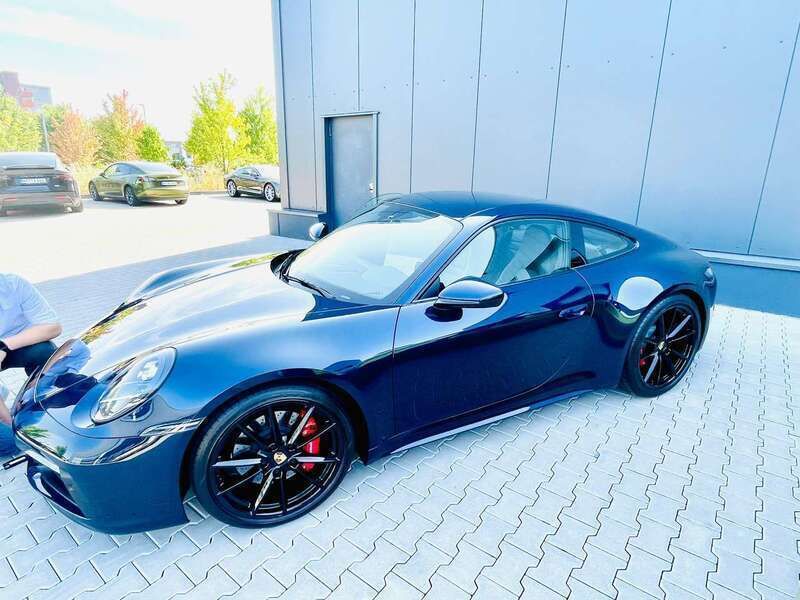 Blau Gebraucht 2019 Porsche 911 Carrera S Coupé | 121.000 € (Etwas zu teuer) - Bild 1/2