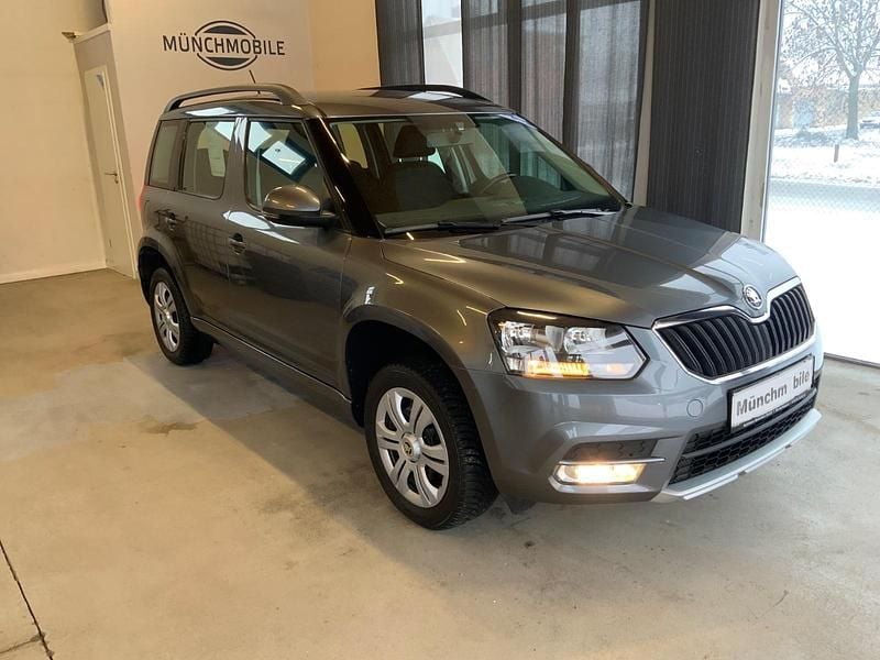 Grau Gebraucht 2017 Skoda Yeti SUV | 12.900 € (Guter Preis) - Bild 1/4