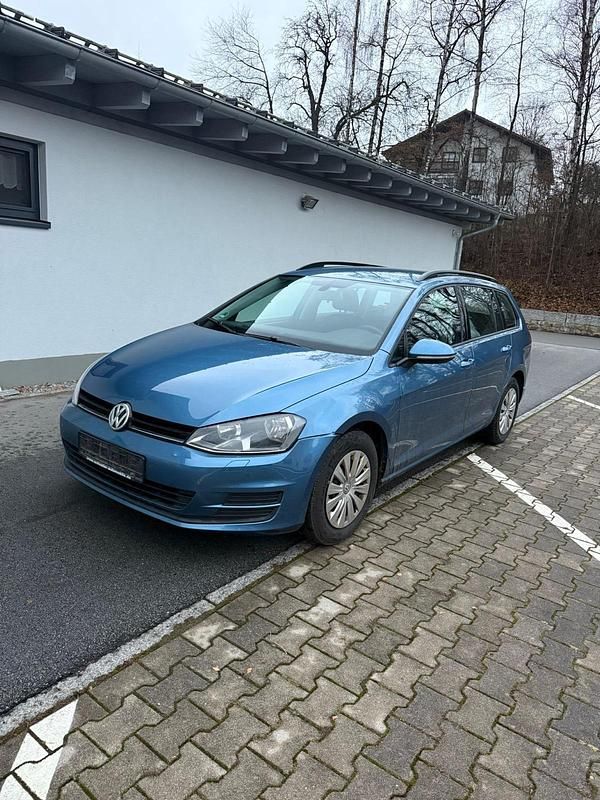 Blau Gebraucht 2014 VW Golf VII Kombi | 5.400 € (Superpreis) - Bild 1/4