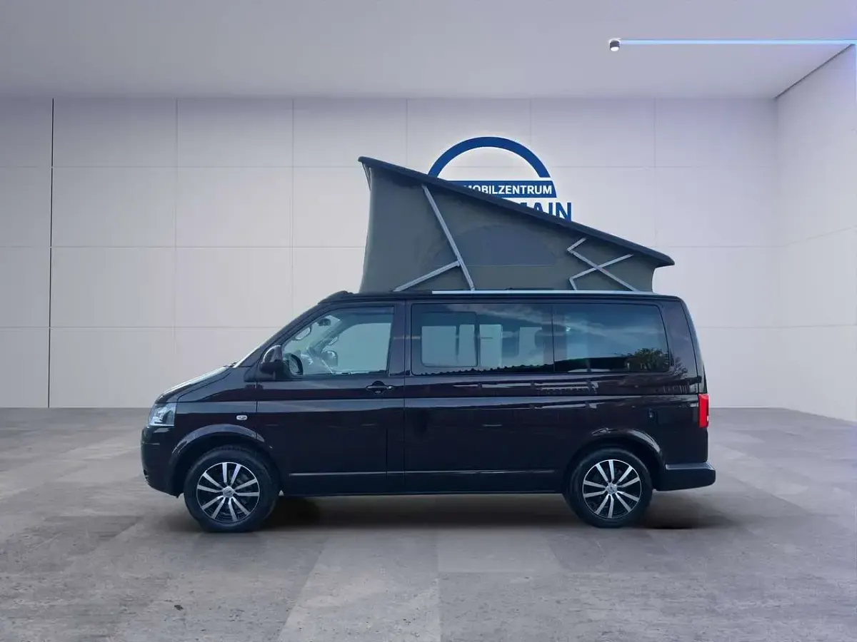 Gebraucht VW California Comfortline 140 PS (102 kW) 2015 Violett touch Van