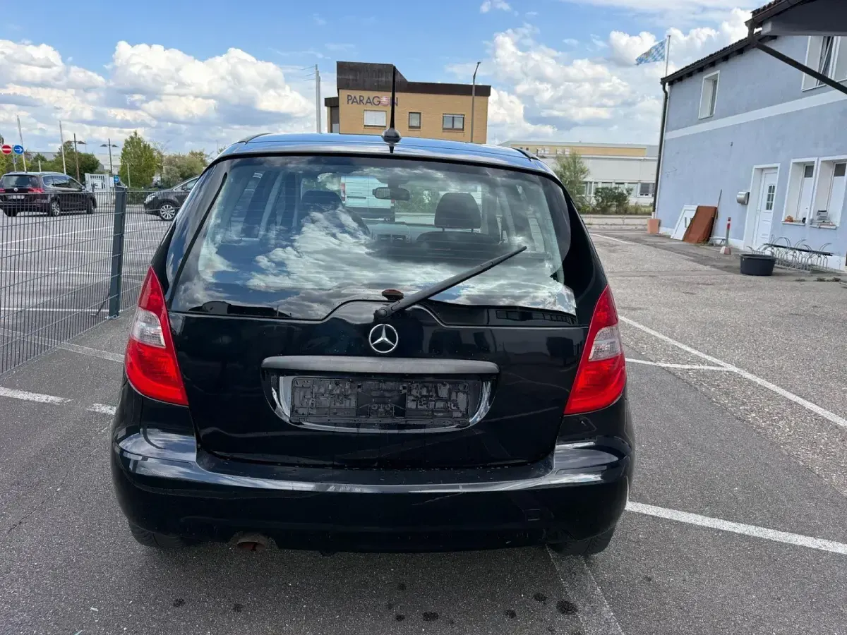 Gebraucht Mercedes A150 95 PS (69 kW) 2008 Schwarz Van / Kleinbus