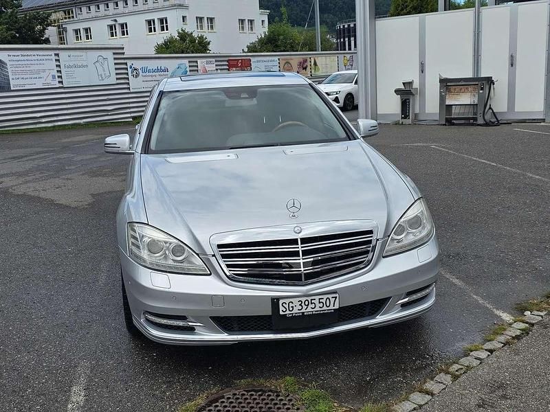 Gebraucht Mercedes S400 279 PS (205 kW) 2011 Silber Limousine
