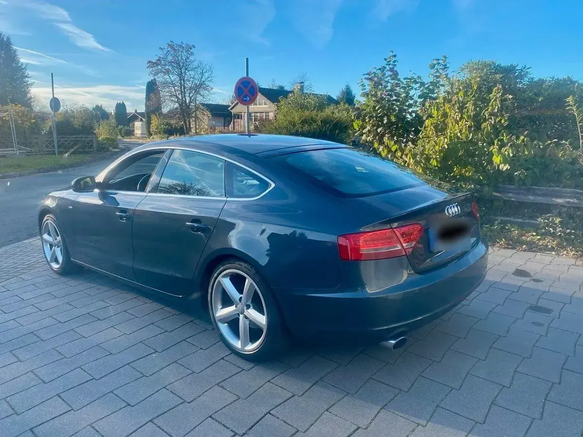 Gebraucht Audi A5 Sportback 179 PS (131 kW) 2010 Grau Kleinwagen