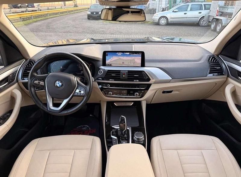 Gebraucht BMW X3 Advantage 190 PS (139 kW) 2021 Black sapphire metallic SUV