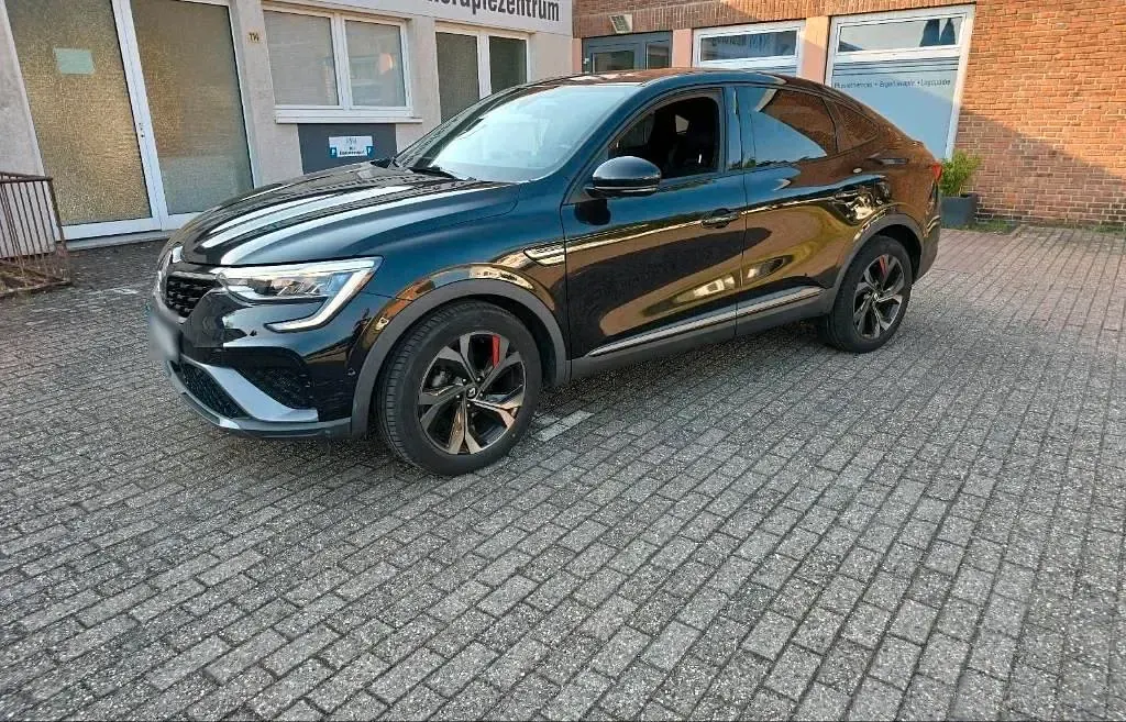 Gebraucht Renault Arkana RS Line 140 PS (102 kW) 2021 Schwarz SUV