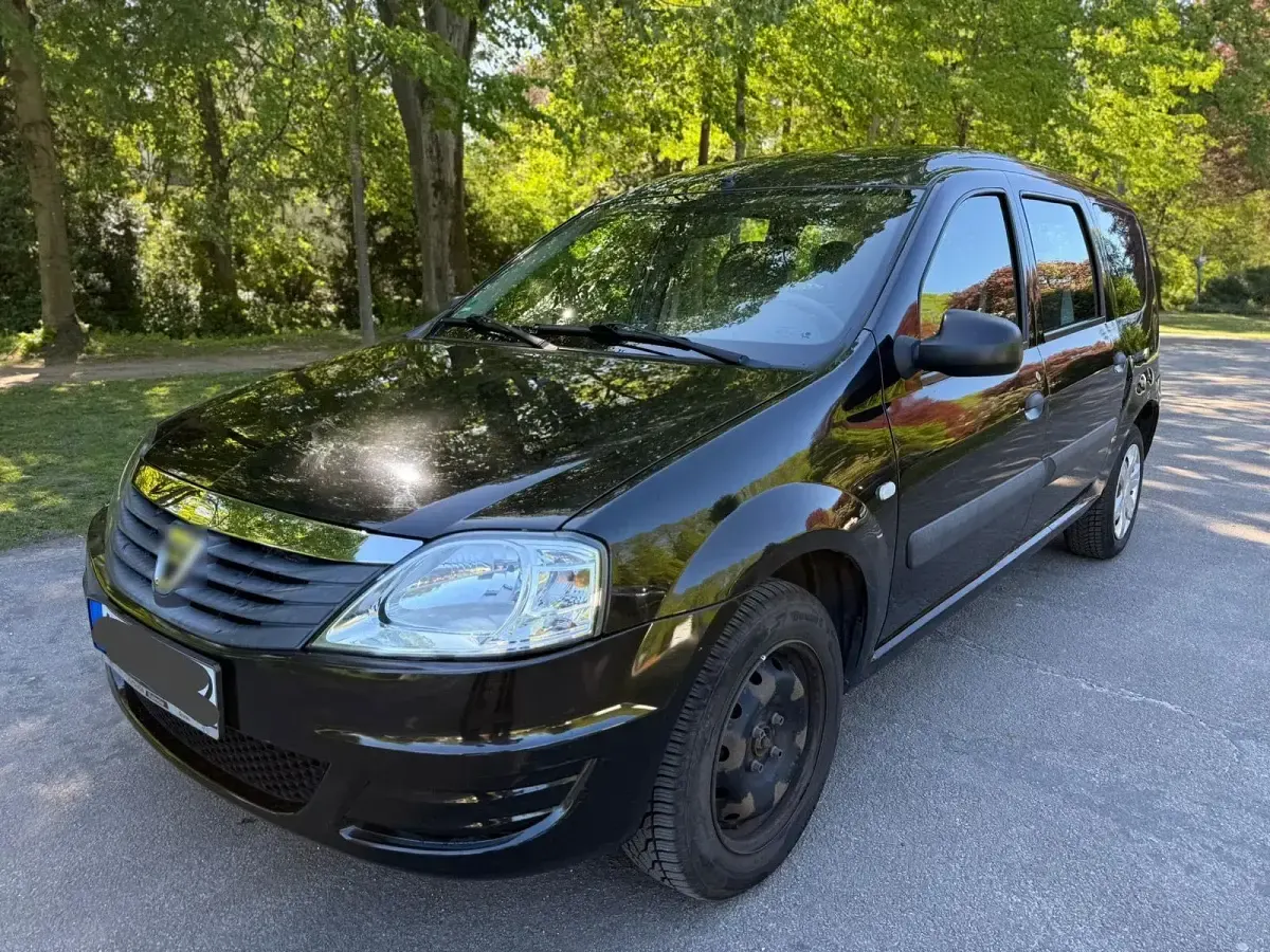 Usata Dacia Logan 84 CV (61 kW) 2012 Nero Station wagon