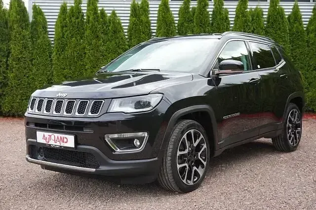 Gebraucht Jeep Compass Limited 150 PS (110 kW) 2021 Schwarz SUV