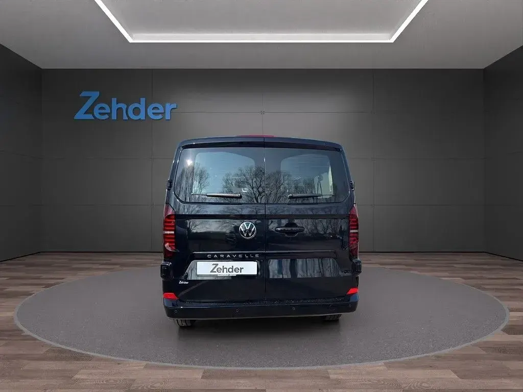 Gebraucht VW Caravelle S 150 PS (110 kW) 2026 Schwarz Van