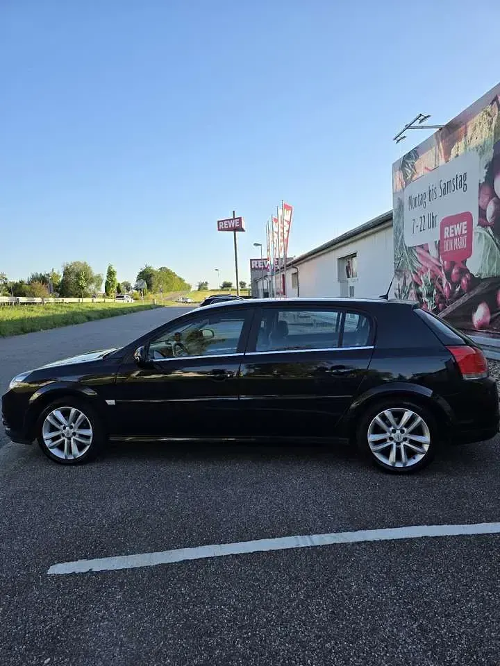 Gebraucht Opel Signum 150 PS (110 kW) 2005 Kleinwagen