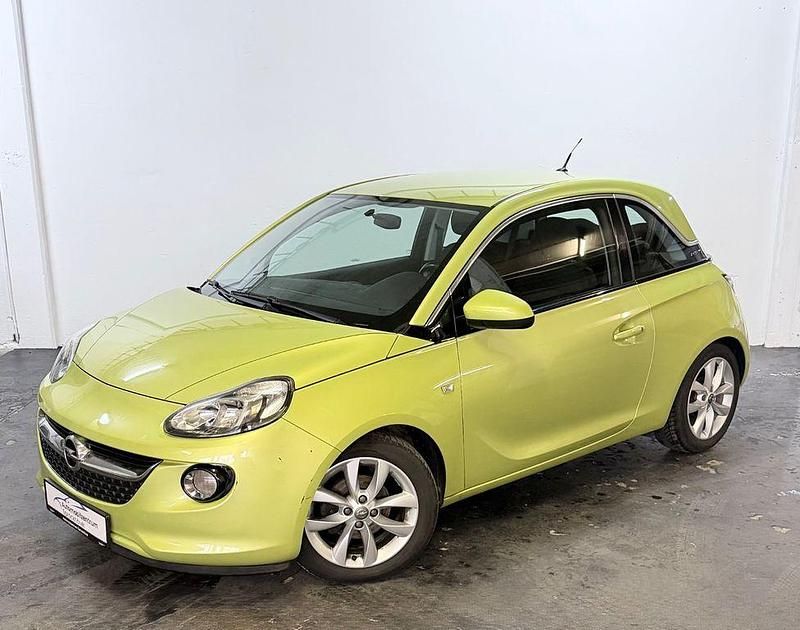 Second-hand Opel Adam 69 CP (50 kW) 2017 Verde Hatchback