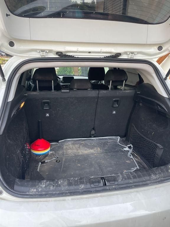 Second-hand Fiat Tipo 120 CP (88 kW) 2017 Alb Berlinǎ