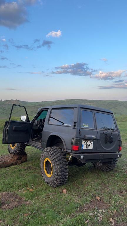Gebraucht Nissan Patrol 417 PS (306 kW) 1991 Schwarz SUV