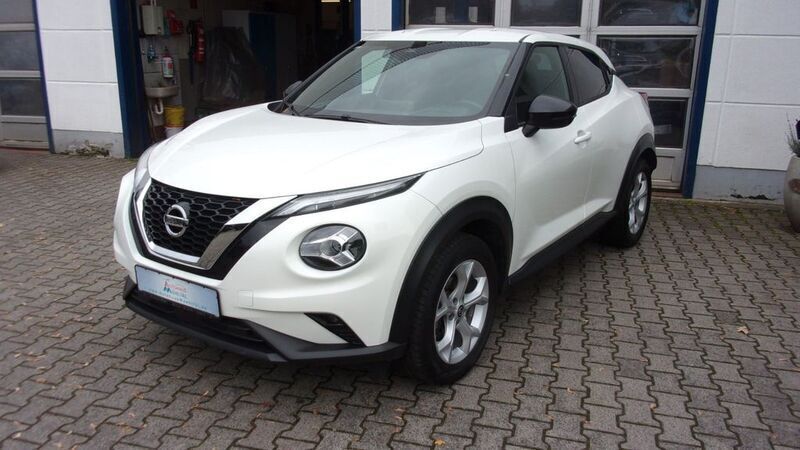 Weiß Gebraucht 2020 Nissan Juke N-Connecta SUV | 15.980 € (Guter Preis) - Bild 1/4