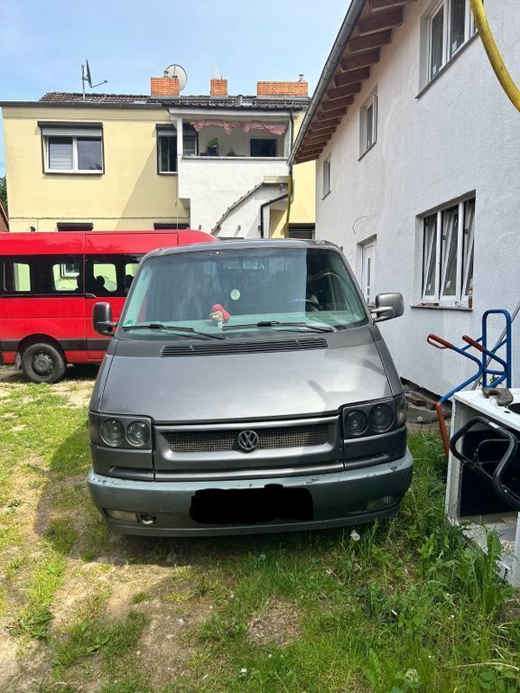 Grau Gebraucht 1993 VW T4 Van | 3.500 € - Bild 1/4