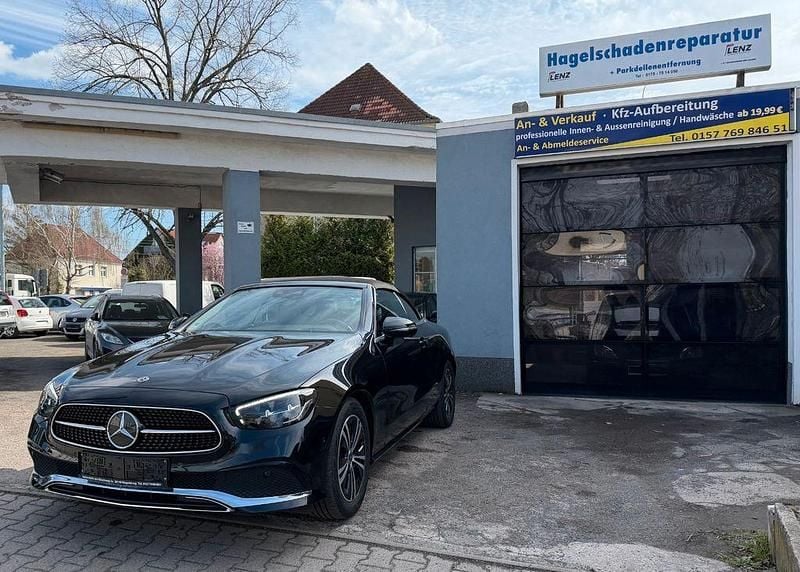 Gebraucht Mercedes E220 194 PS (142 kW) 2020 Schwarz Cabrio