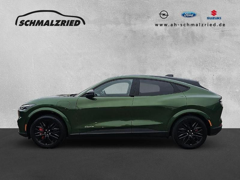 Nuova Ford Mustang Mach-E Extended Range 216 kW (294 CV) 2026 Verde SUV
