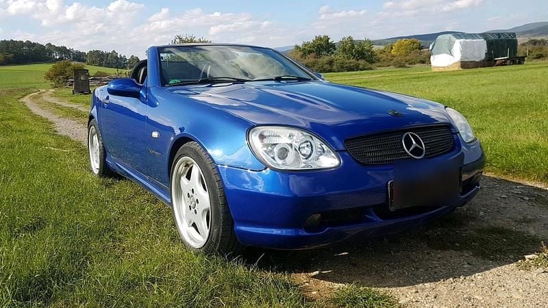 Blau Gebraucht 2000 Mercedes SLK230 AMG Cabrio | 3.799 € (Superpreis) - Bild 1/4